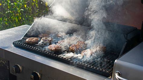 is cooking on a gas grill unhealthy
